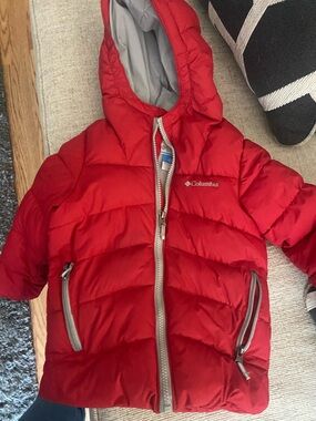 Columbia Red Hooded Puffer Jacket